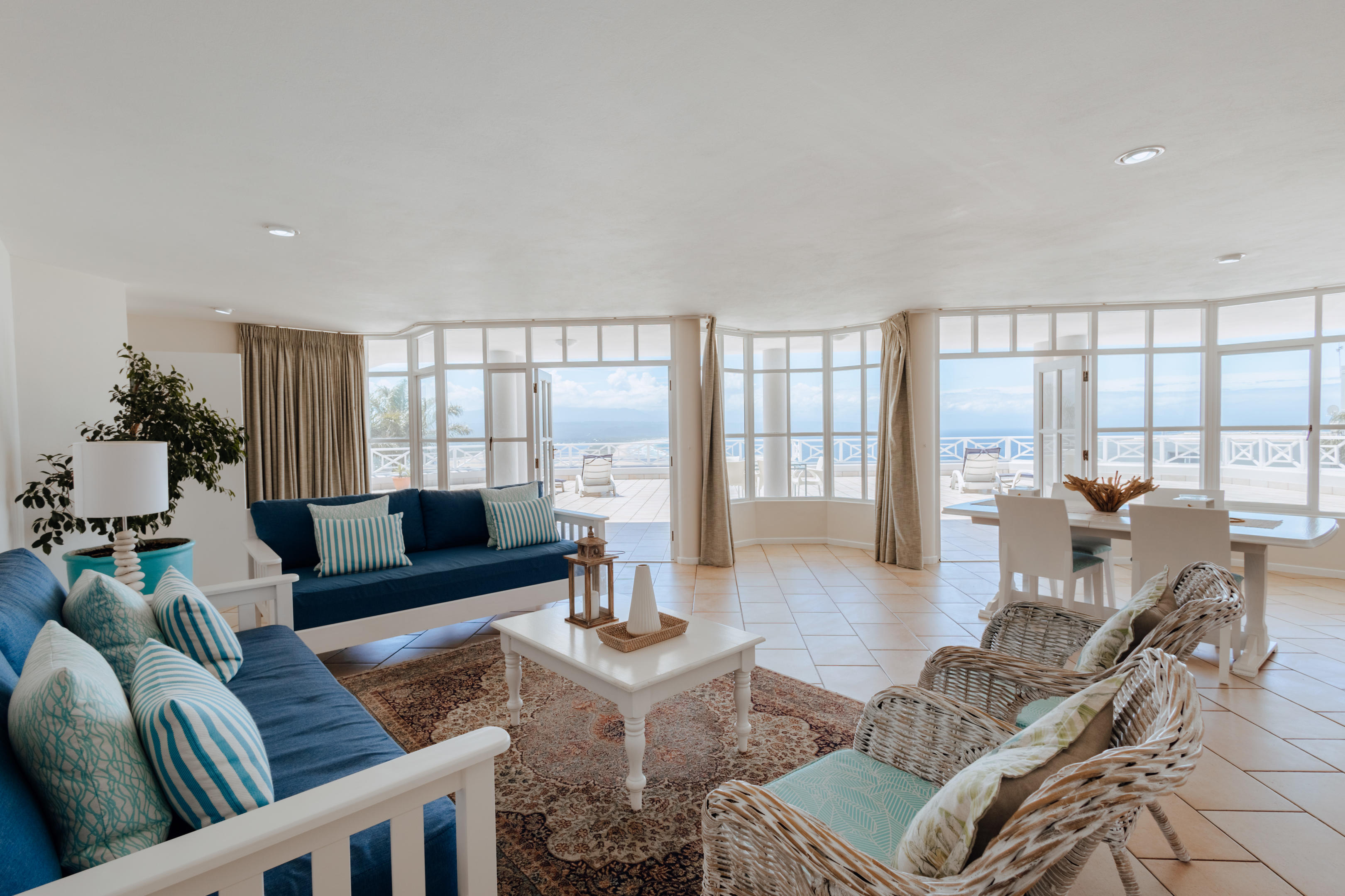 The Bayview Hotel thumbnail 3